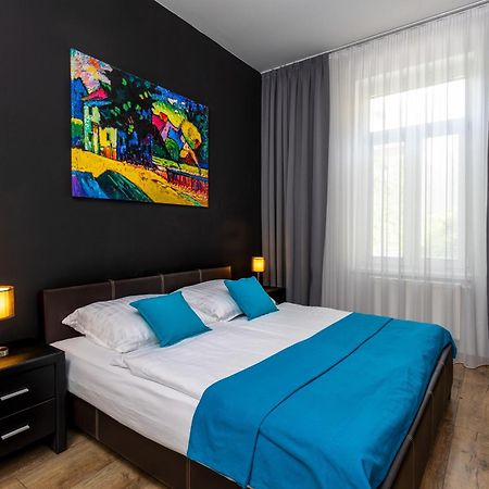 Skackava - Beautiful New Apartment In Direct Centrum, 24H Self Check-In Banská Bystrica Exterior foto